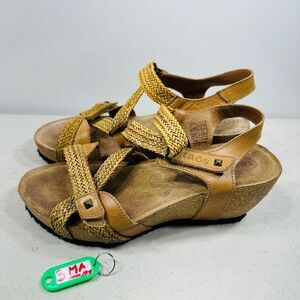 Taos Footwear Women’s Braided Wedge Sandals in Light Brown 39-8-8,5